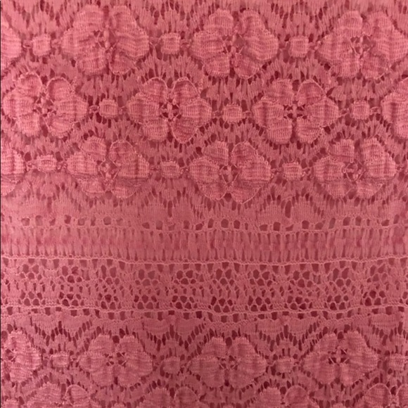 American Eagle pink lace tee - Picture 4 of 4